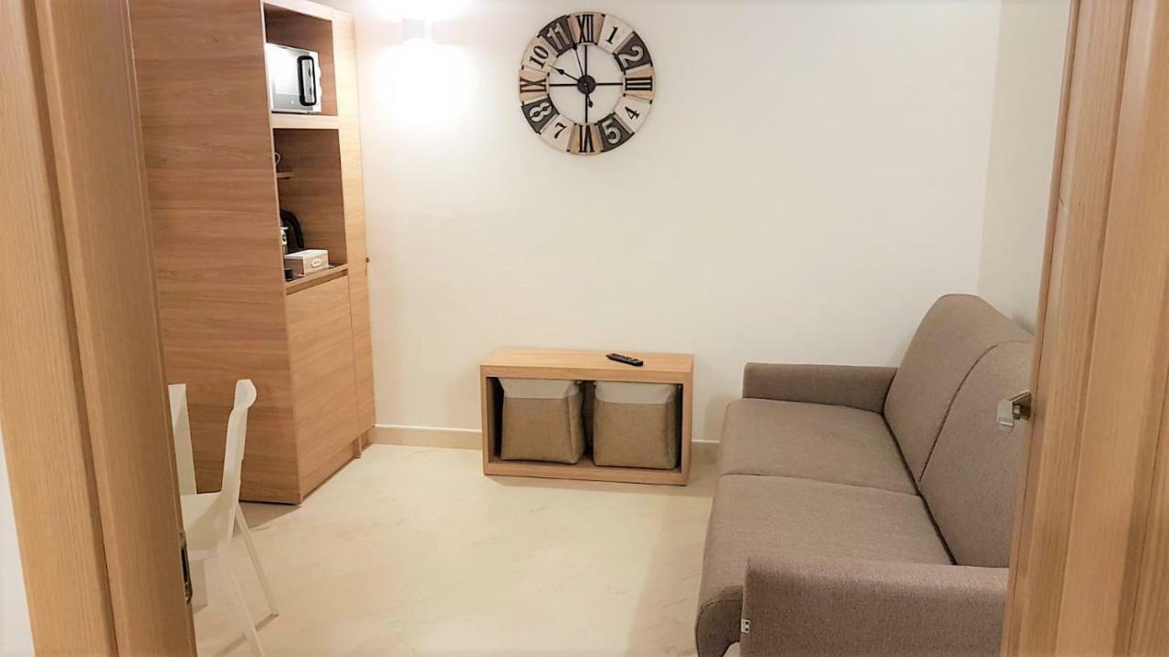 More Apartments Il Ferrarese 3 บารี ภายนอก รูปภาพ