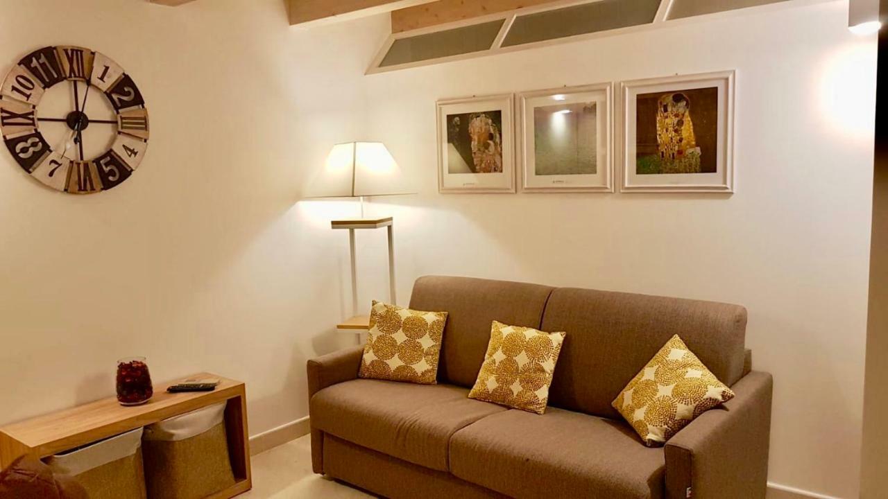 More Apartments Il Ferrarese 3 บารี ภายนอก รูปภาพ