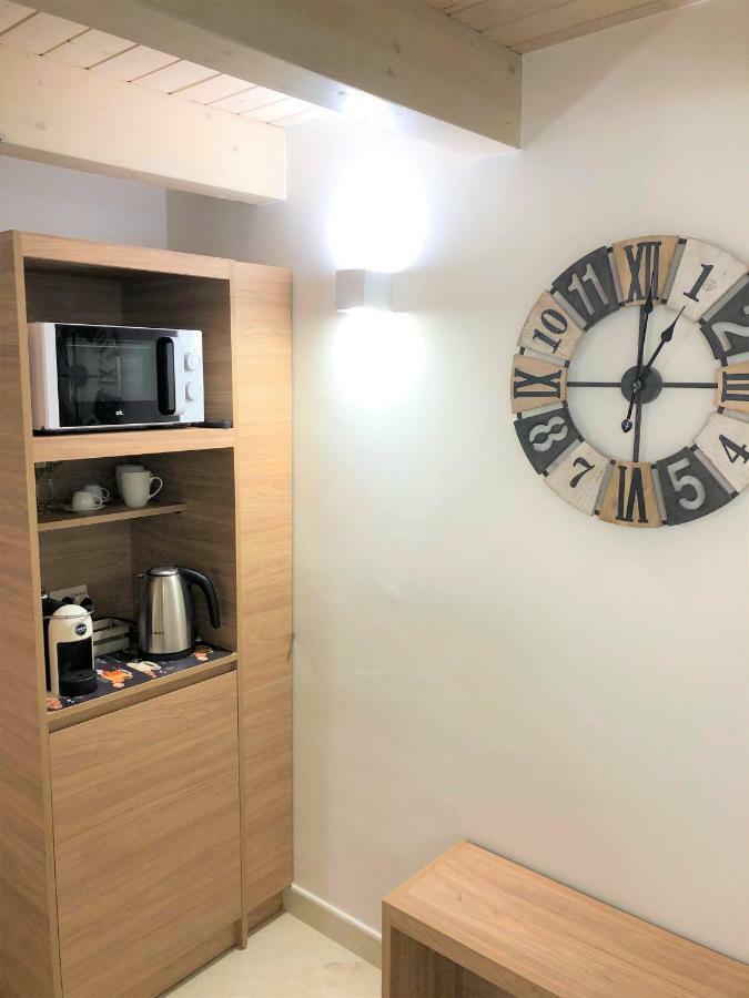 More Apartments Il Ferrarese 3 บารี ภายนอก รูปภาพ