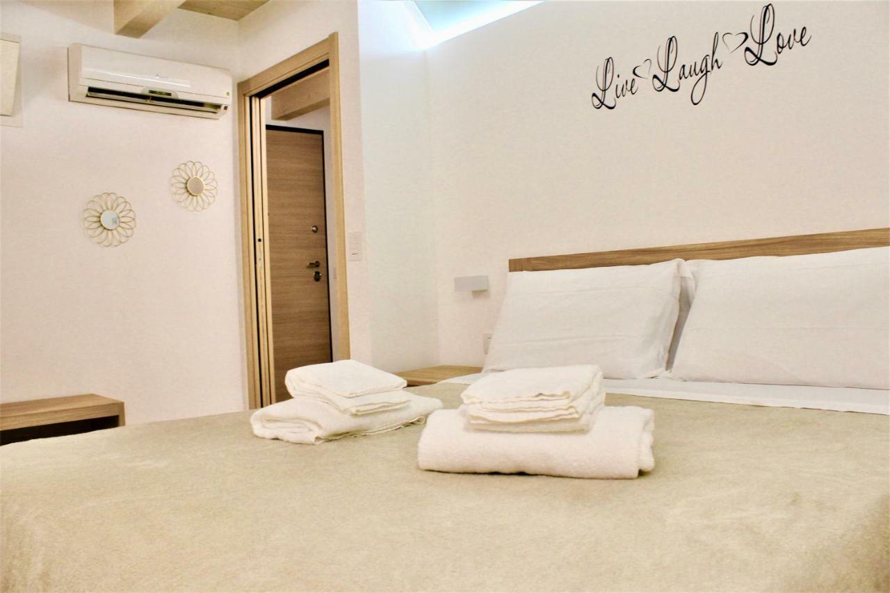 More Apartments Il Ferrarese 3 บารี ภายนอก รูปภาพ